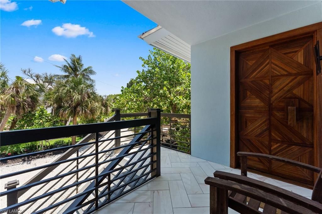 419 Lighthouse Way, Sanibel, FL 33957 Photo