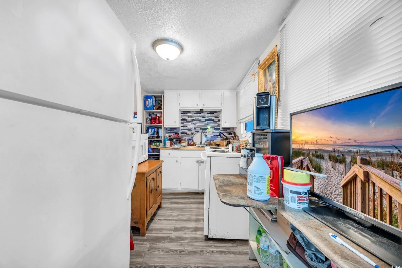 1616 Perrin Dr. Photo 27