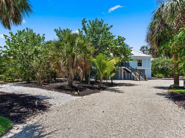 419 Lighthouse Way, Sanibel, FL 33957