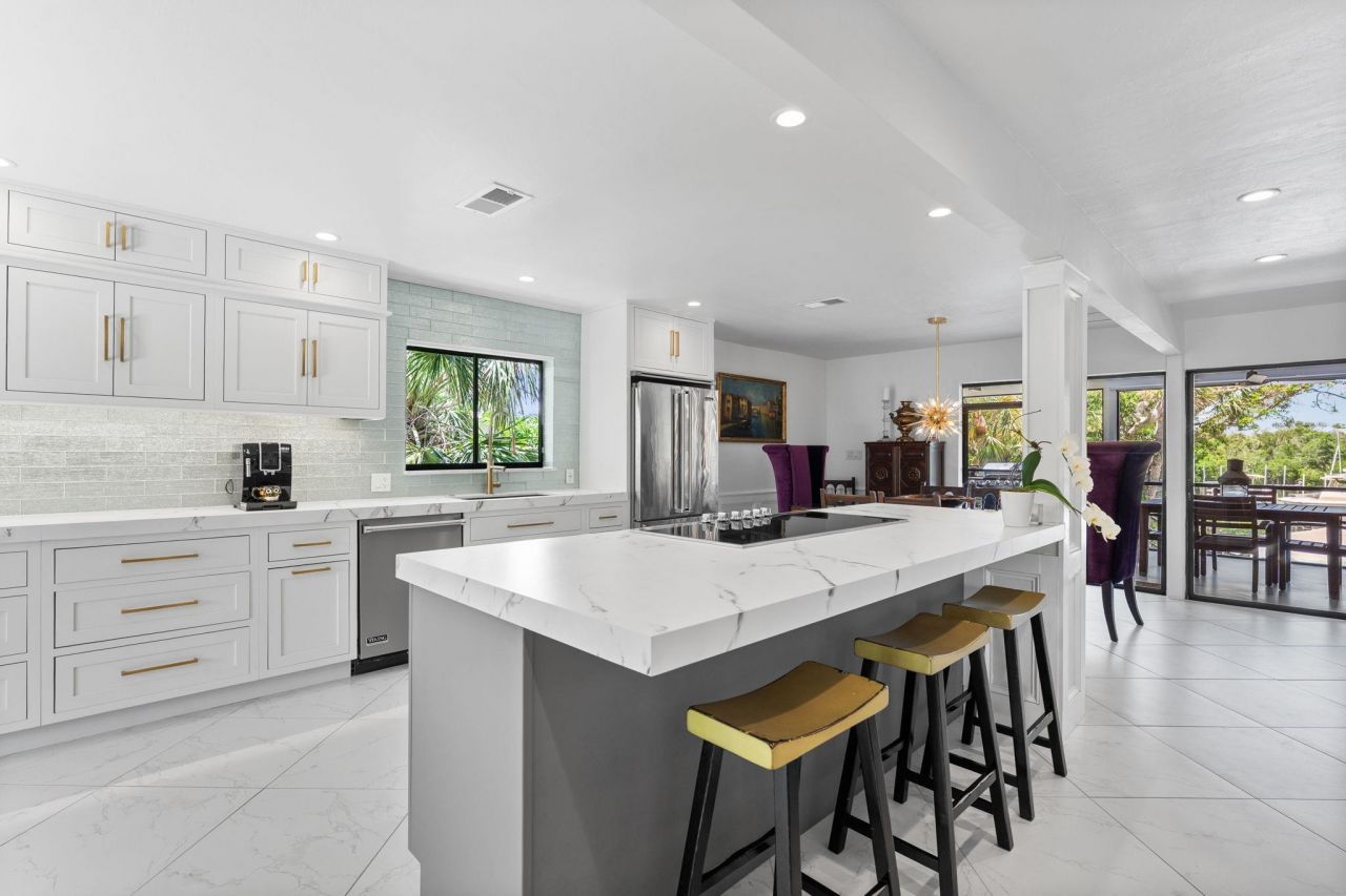 419 Lighthouse Way, Sanibel, FL 33957 Photo