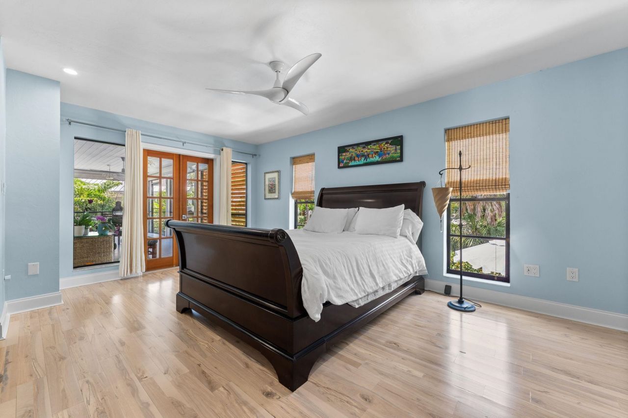 419 Lighthouse Way, Sanibel, FL 33957 Photo