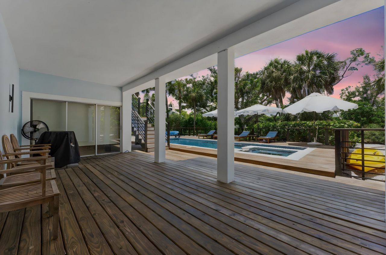 419 Lighthouse Way, Sanibel, FL 33957 Photo