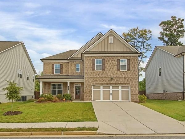 1563 Dover Creek Lane, Lawrenceville, GA 30045