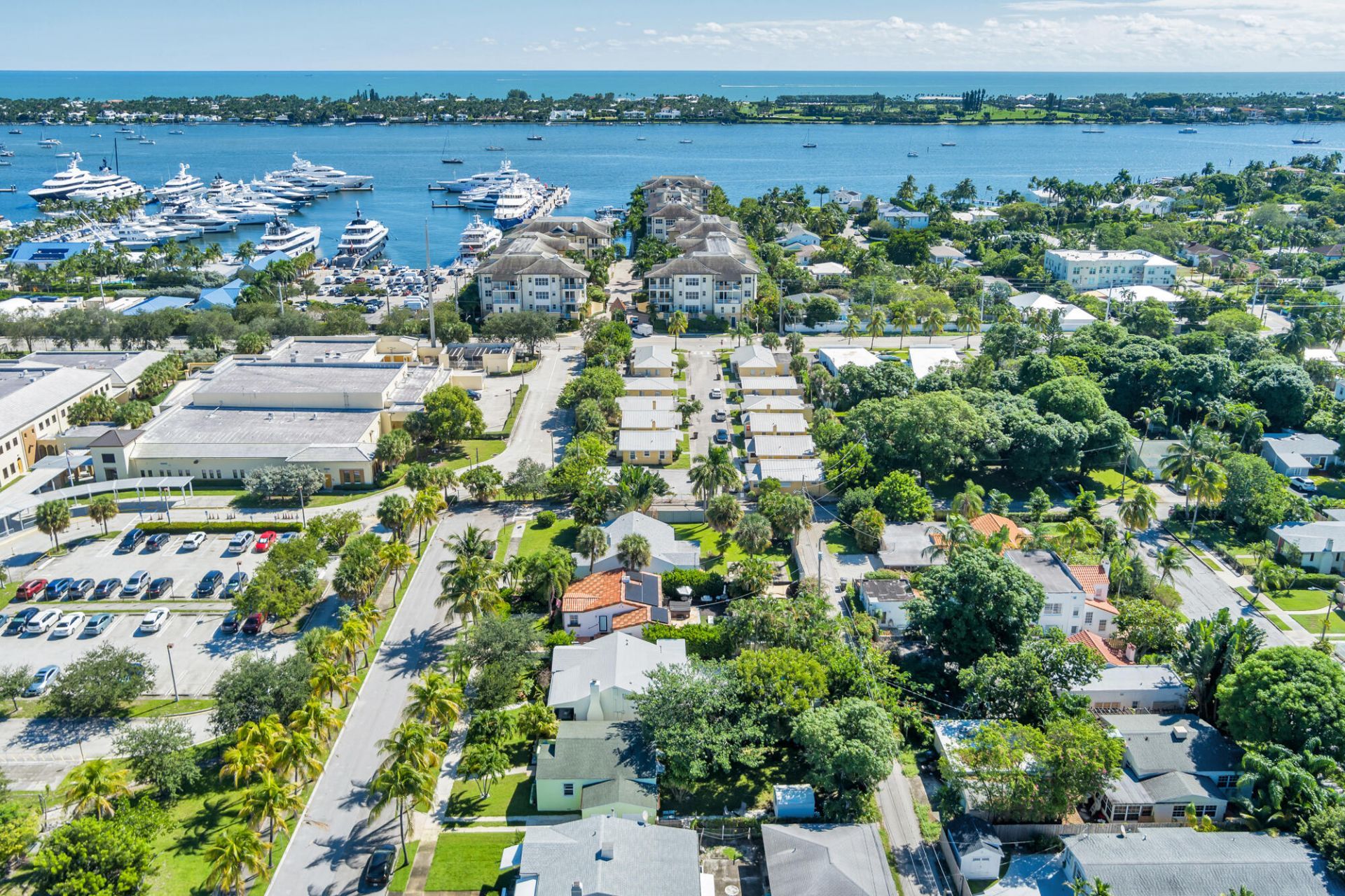 438 38th Street, West Palm Beach, FL 33407 Photo