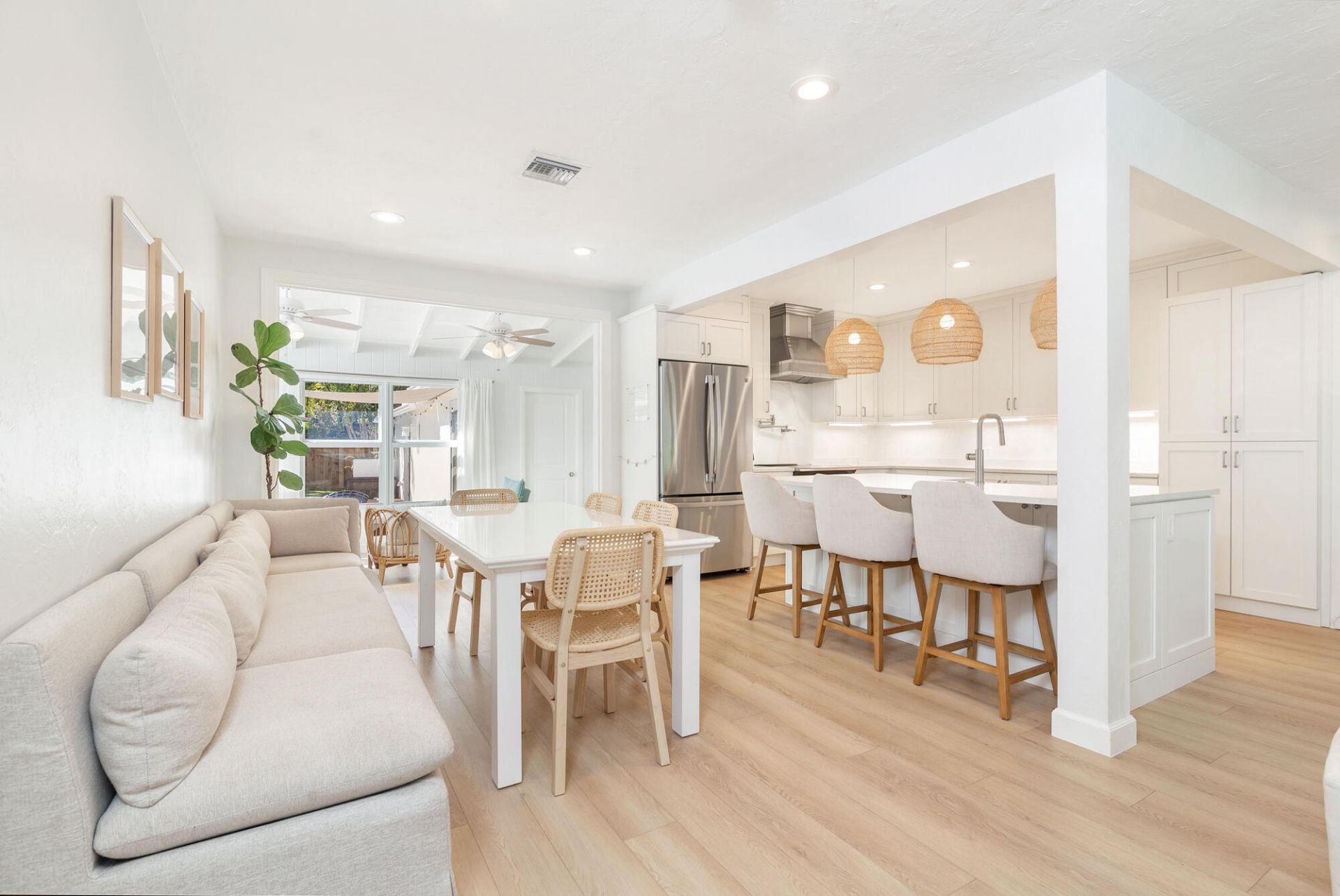 438 38th Street, West Palm Beach, FL 33407 Photo