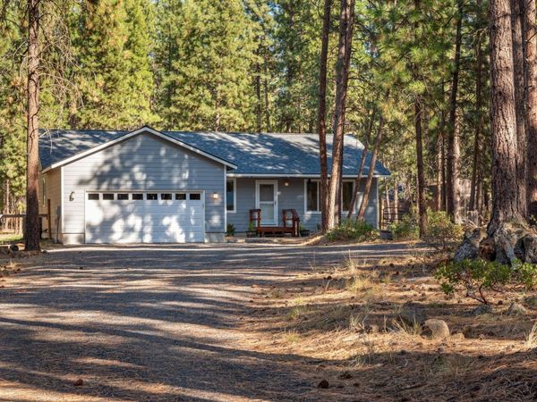 60026 Turquoise Road, Bend, OR 97702