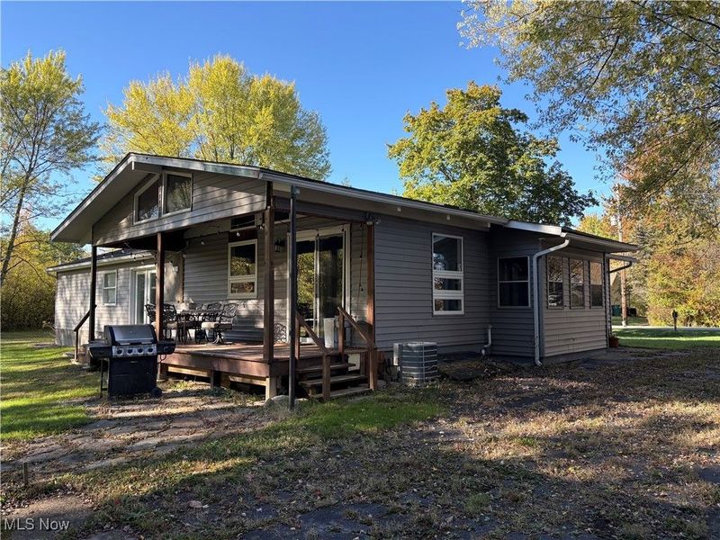 2477 Trellis Place, Roaming Shores, OH 44084 Photo 4