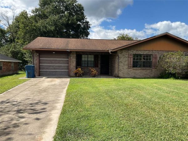 1531 S MONTGOMERY STREET, DELAND, FL 32720