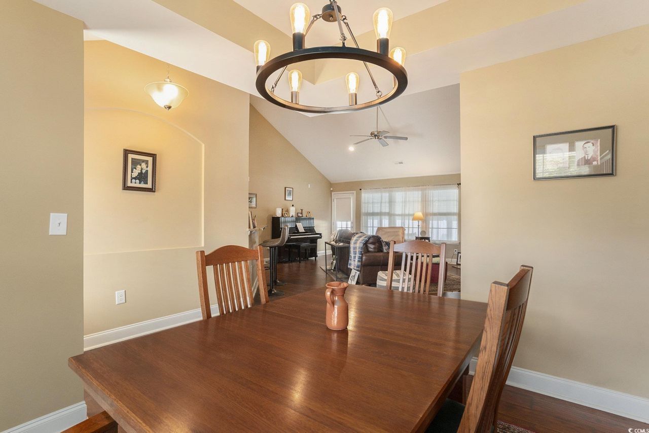 500 Cloverfield Ln. Photo 11