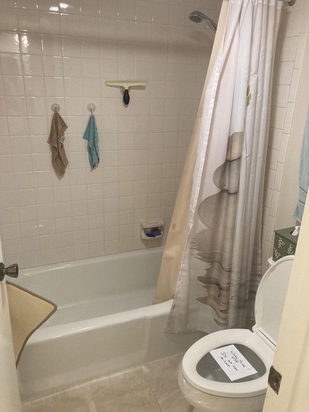 1600 SE Dixie Highway, Unit 13-204, Jensen Beach, FL 34957 Photo