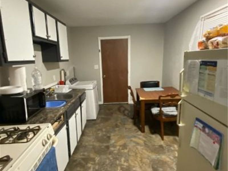 4412 E 144th Street, Cleveland, OH 44128 Photo 4