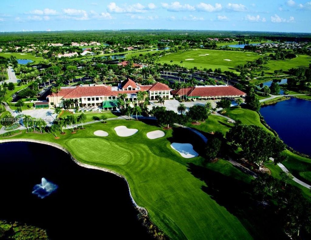 8189 Sandpiper Way, West Palm Beach, FL 33412 Photo