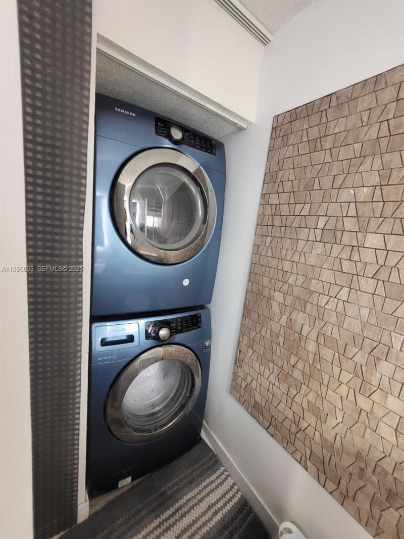 13906 SW 173rd Ter, Unit 13906, Miami, FL 33177 Photo