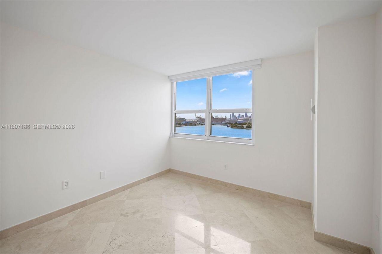 650 West Ave, Unit 1407, Miami Beach, FL 33139 Photo