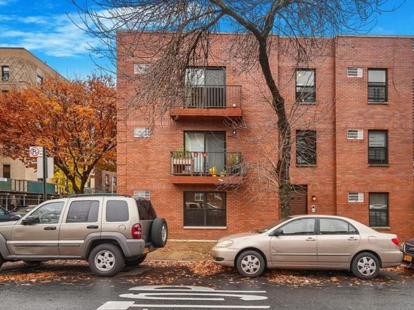 190 W 239th Street, Bronx, NY 10463