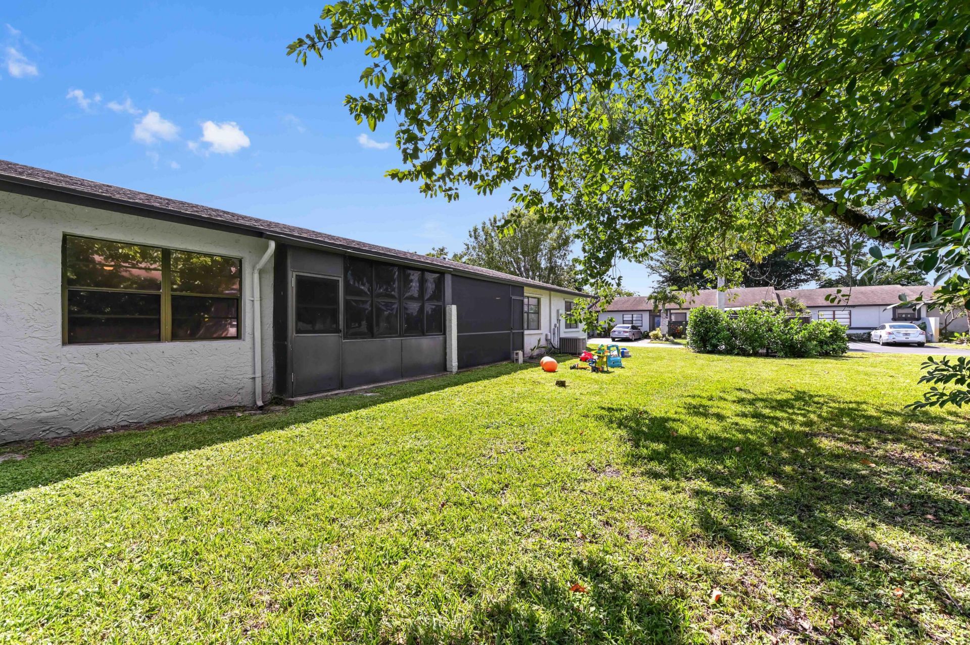 81 Westecunk Drive, Royal Palm Beach, FL 33411 Photo