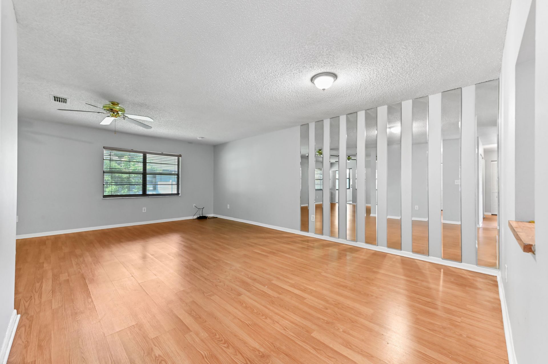 81 Westecunk Drive, Royal Palm Beach, FL 33411 Photo