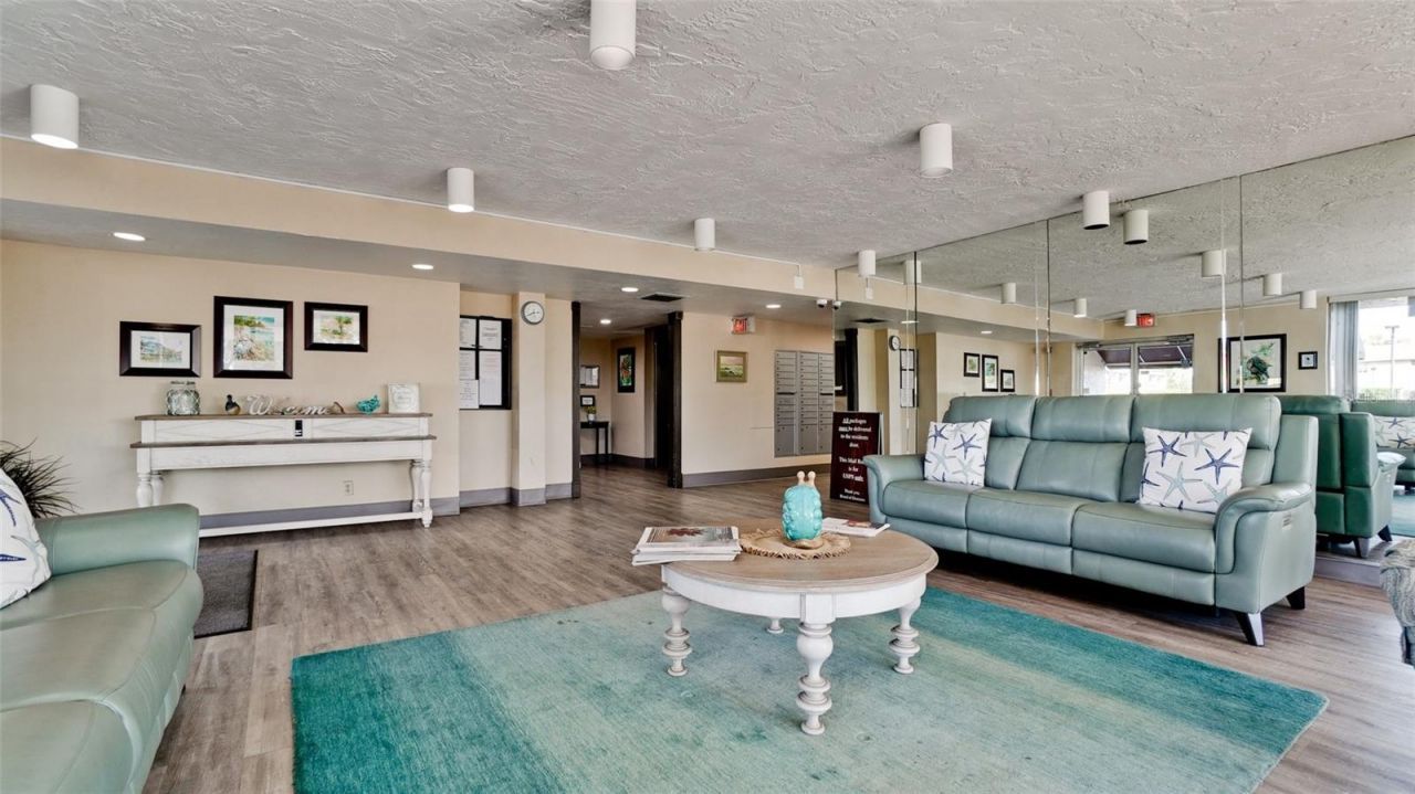 2901 26th Street W, Unit 818, Bradenton, FL 34205 Photo