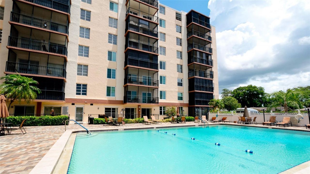 2901 26th Street W, Unit 818, Bradenton, FL 34205 Photo