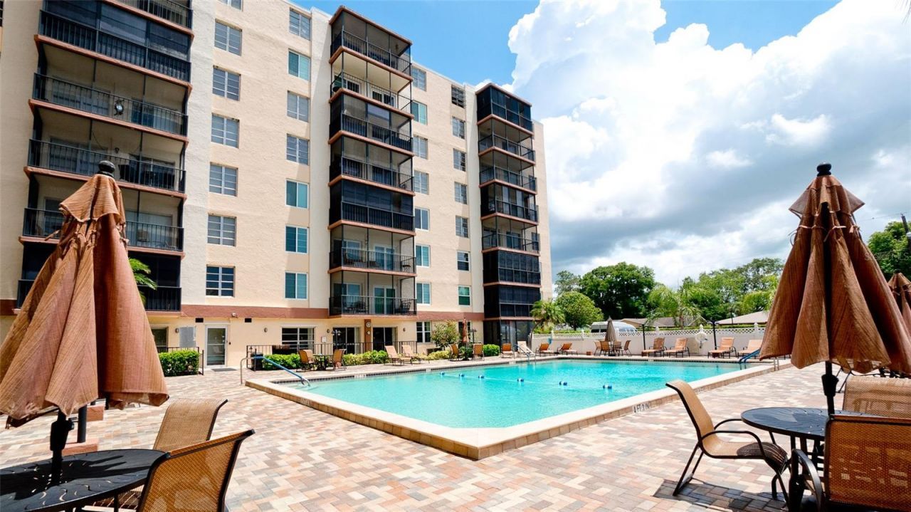 2901 26th Street W, Unit 818, Bradenton, FL 34205 Photo