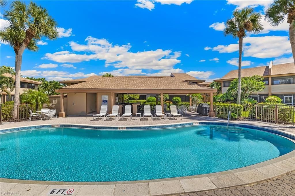 64 4th St, Unit A201, Bonita Springs, FL 34134 Photo