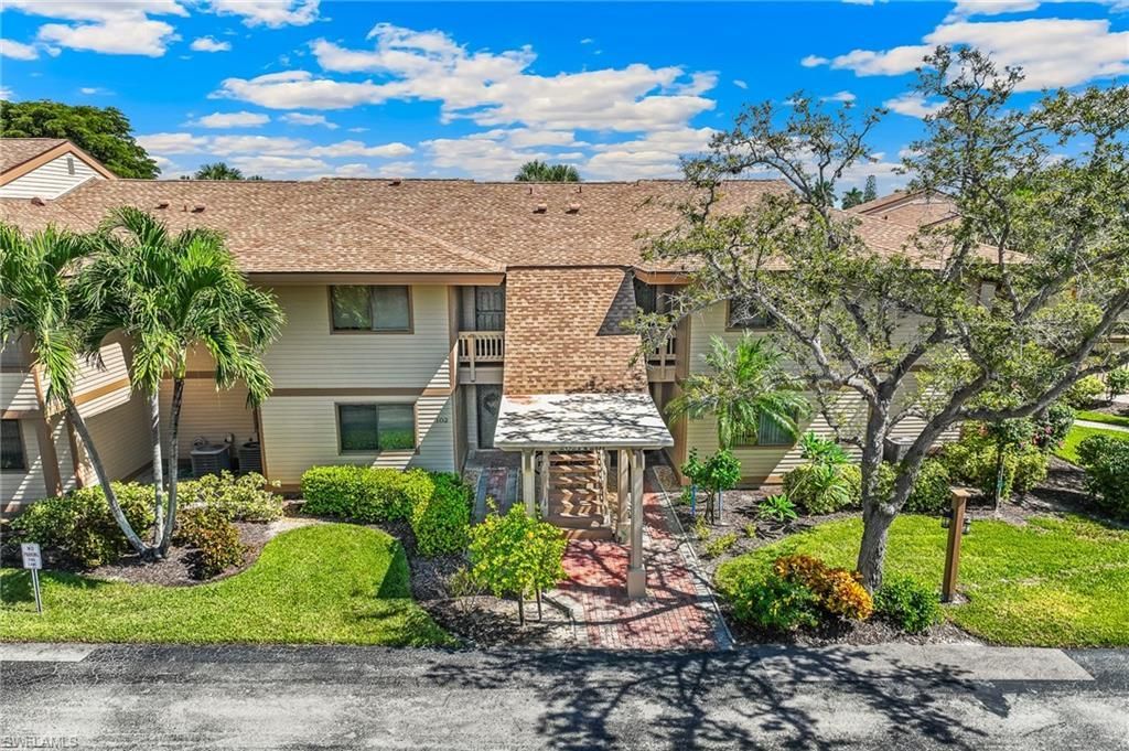 64 4th St, Unit A201, Bonita Springs, FL 34134 Photo