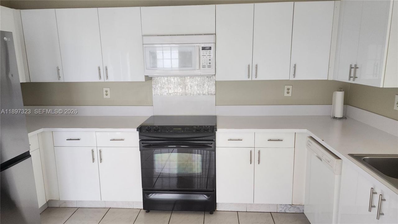 10628 SW 118th Pl, Unit 10628, Miami, FL 33186 Photo