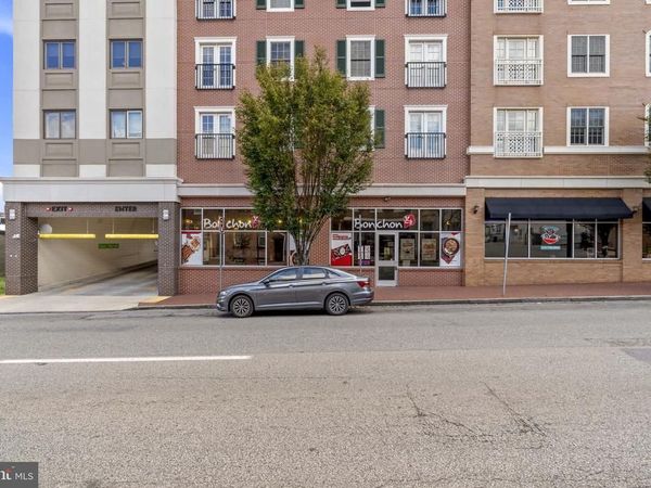 124 MARKET, WEST CHESTER, PA 19382