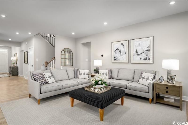 7001 Denim Loop Photo 10