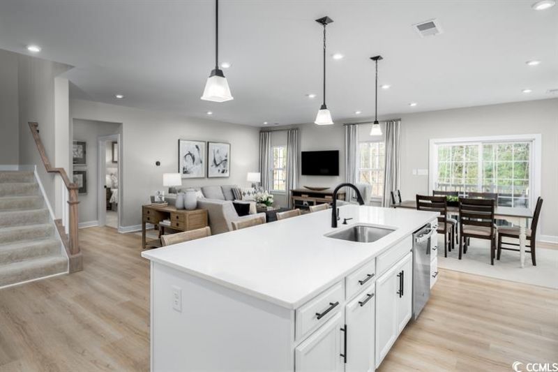 7001 Denim Loop Photo 8