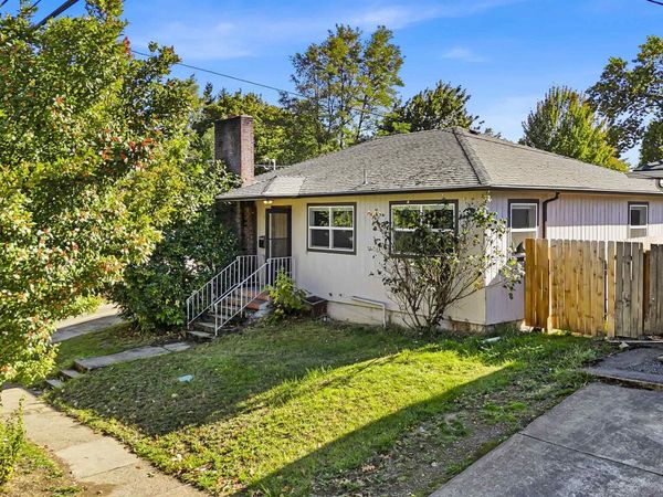 1610 Madrona Av SE, Salem, OR 97302