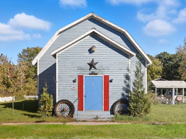 149 S Clark Street, Six Lakes, MI 48886