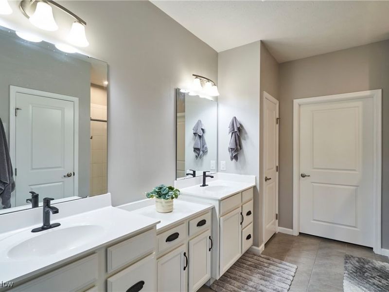 3164 Old Mill Drive, Cuyahoga Falls, OH 44223 Photo 14