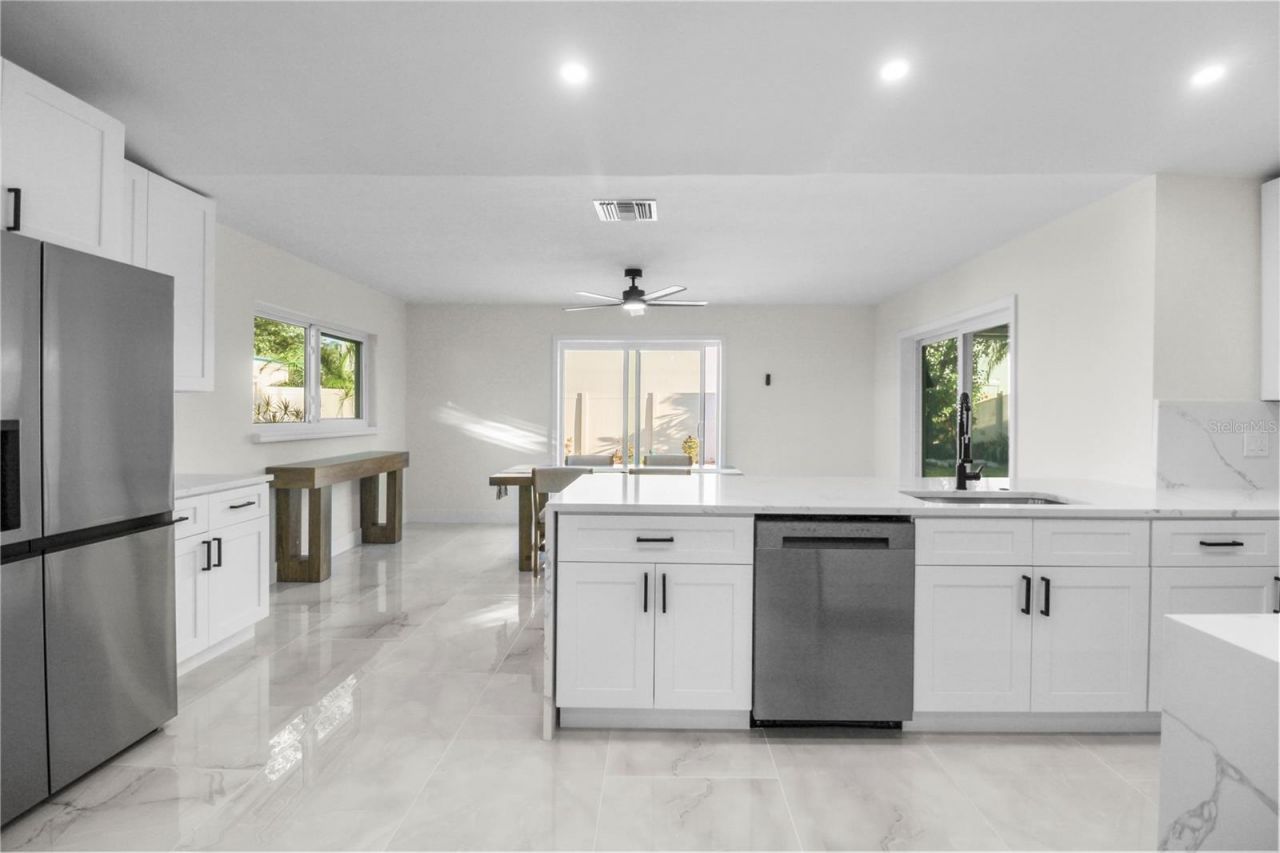 7215 121st Terrace, Largo, FL 33773 Photo