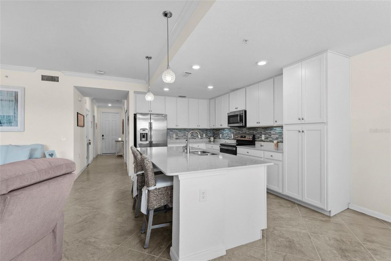 17520 Gawthrop Drive, Unit 106, Lakewood Ranch, FL 34211 Photo