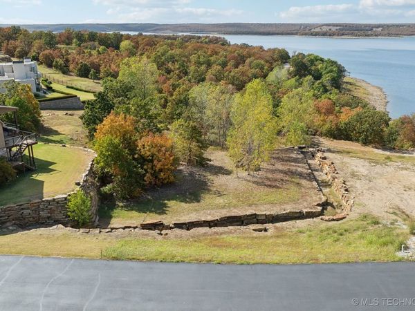 Shoreline Drive , Sperry, OK 74073