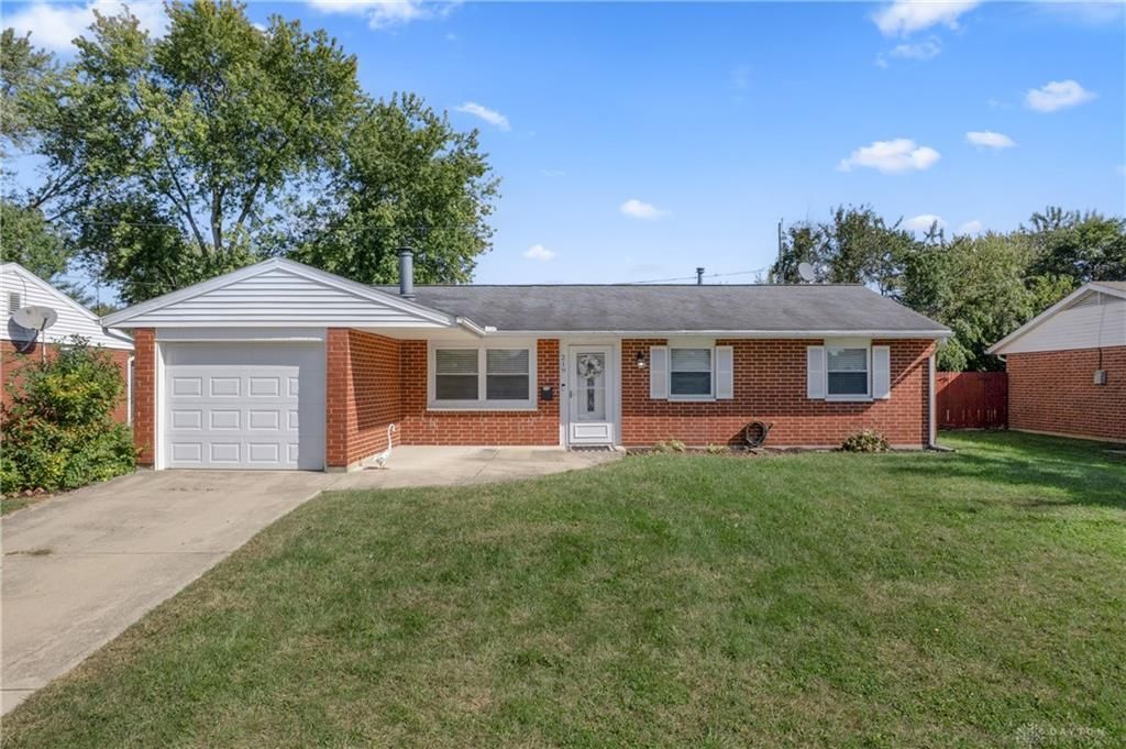 219 Kansas Drive, Xenia, OH 45385 Main Photo