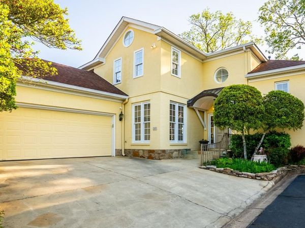 2015 Canal Pointe, Little Rock, AR 72202