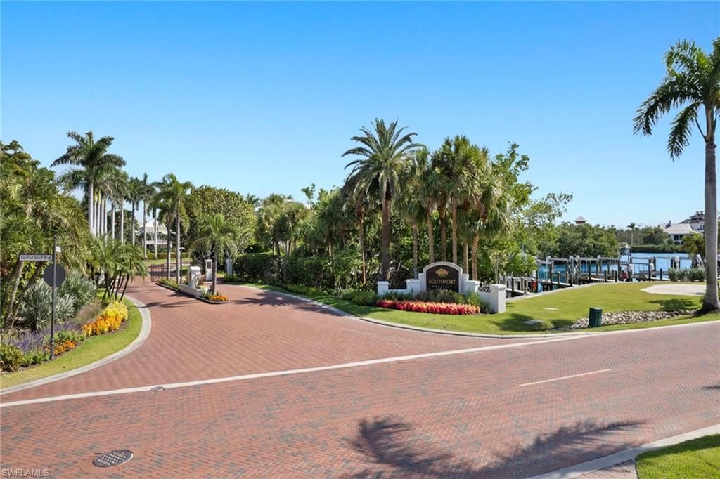 211 San Mateo Dr, Bonita Springs, FL 34134 Photo