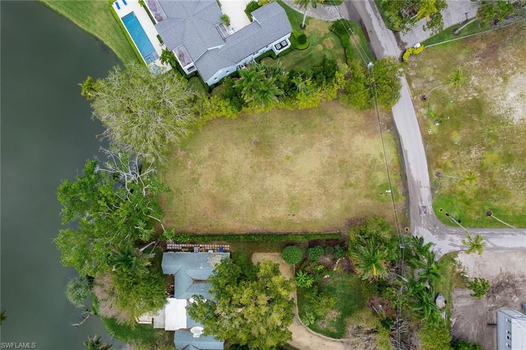 2550 Lantern Ln, Naples, FL 34102 Photo