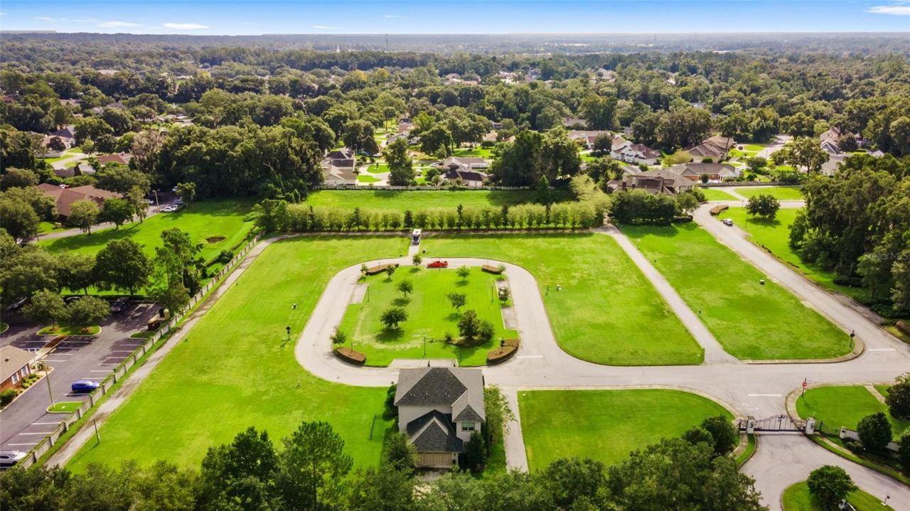 1810 SE 21st Place, Ocala, FL 34471 Photo