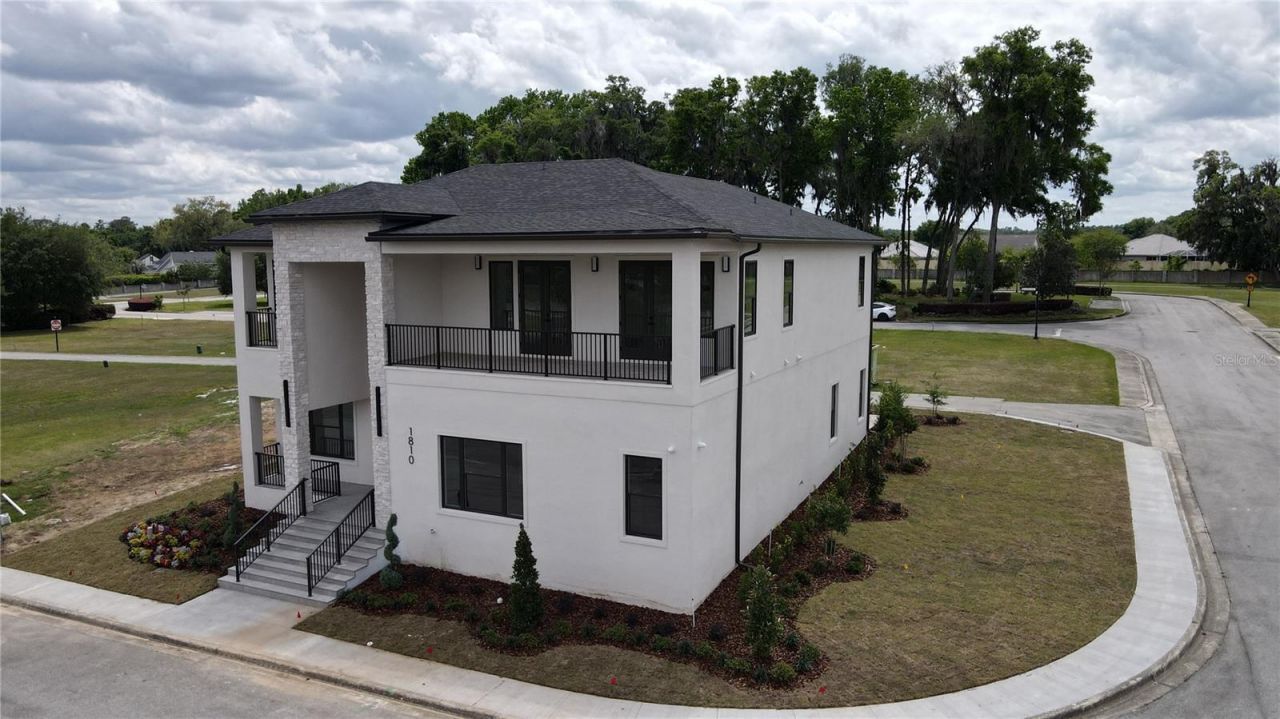 1810 SE 21st Place, Ocala, FL 34471 Photo