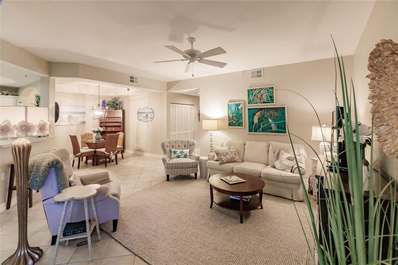 1878 Tarpon Bay Drive S, Unit 102, Naples, FL 34119 Photo