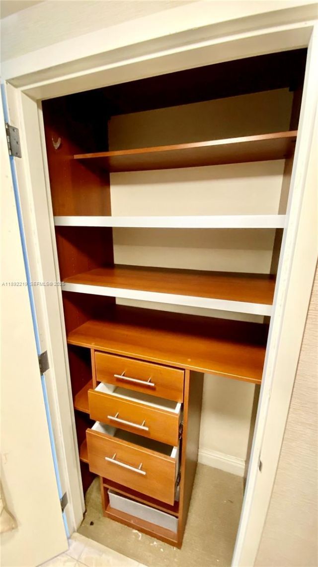 18001 SE Collins Ave, Unit 2111, Sunny Isles Beach, FL 33160 Photo