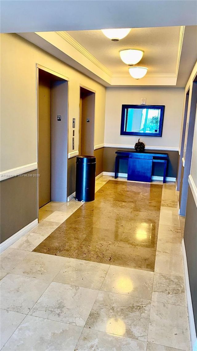 18001 SE Collins Ave, Unit 2111, Sunny Isles Beach, FL 33160 Photo