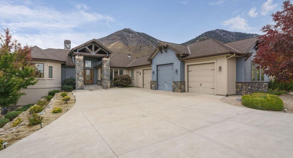 345 James Canyon Loop, Genoa, NV 89411 Photo