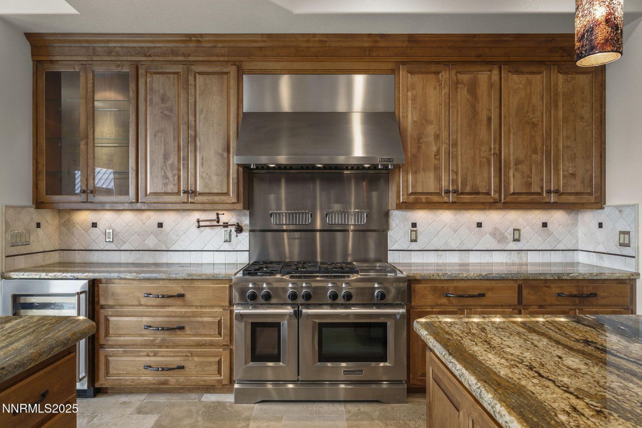 345 James Canyon Loop, Genoa, NV 89411 Photo