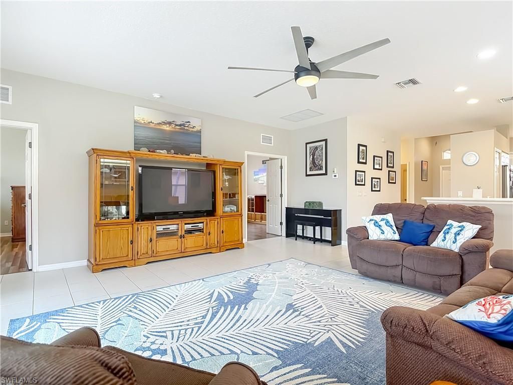 20715 Kaidon Ln, North Fort Myers, FL 33917 Photo