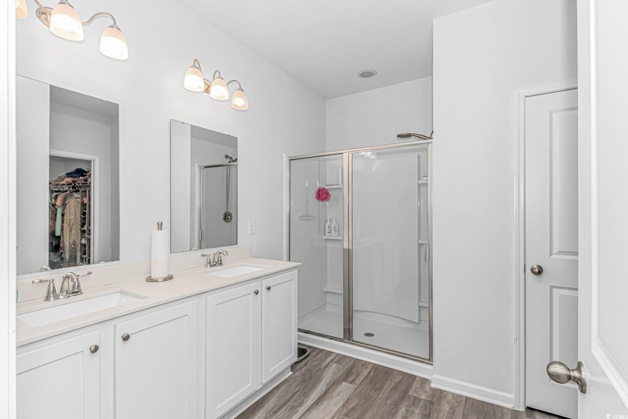 575 Affinity Dr. Photo 12