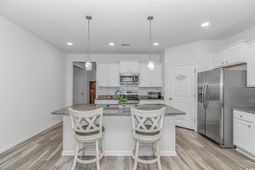 575 Affinity Dr. photo 4